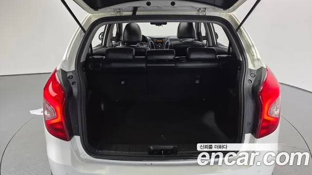 KG_Mobility_Ssangyong KORANDO 2014 — фото 20