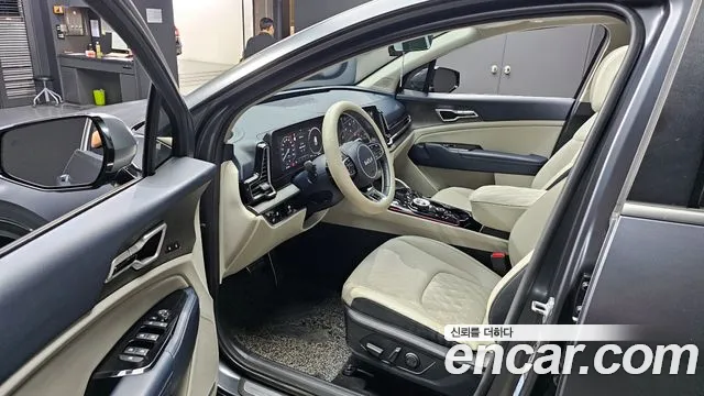 Kia Sportage 2022 — фото 10