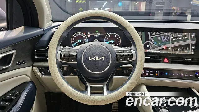 Kia Sportage 2022 — фото 13