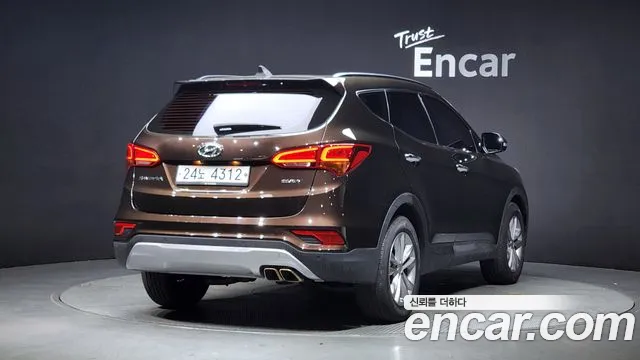 Hyundai Santafe 2016 — фото 2