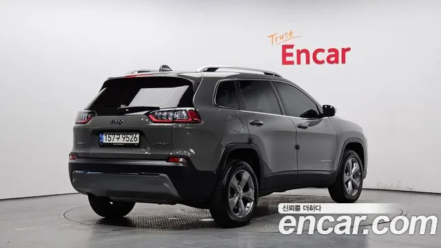 Jeep Cherokee 2021 — фото 2