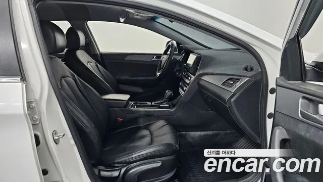 Hyundai Sonata 2019 — фото 10