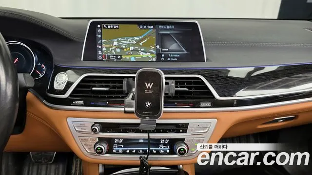 BMW 7-Series 2018 — фото 14