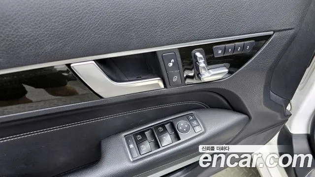 Mercedes-Benz E-Class 2014 — фото 13