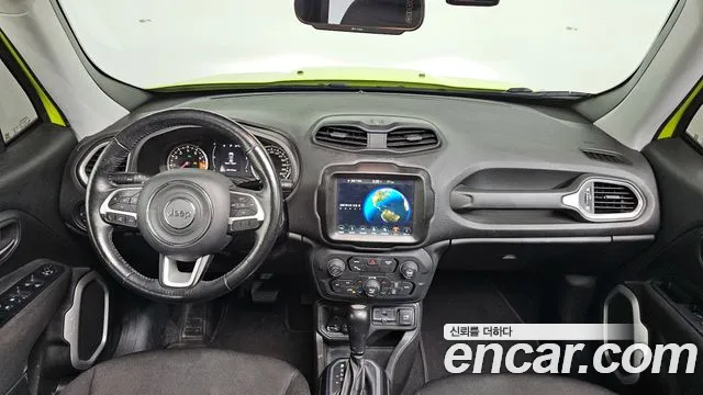 Jeep Renegade 2018 — фото 7