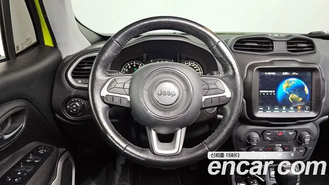 Jeep Renegade 2018 — фото 13