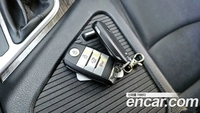 Kia K5 2015 — фото 19