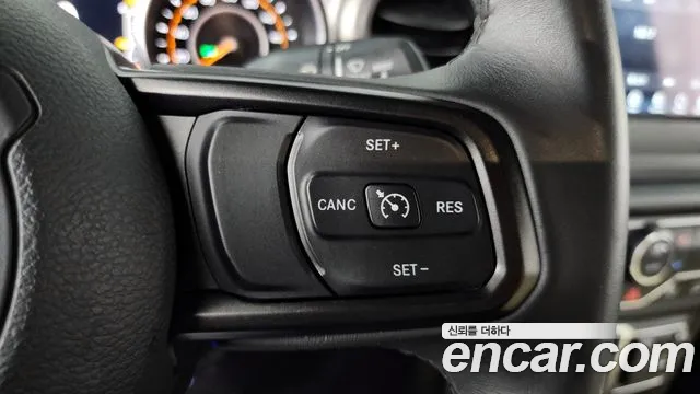 Jeep Wrangler 2019 — фото 17
