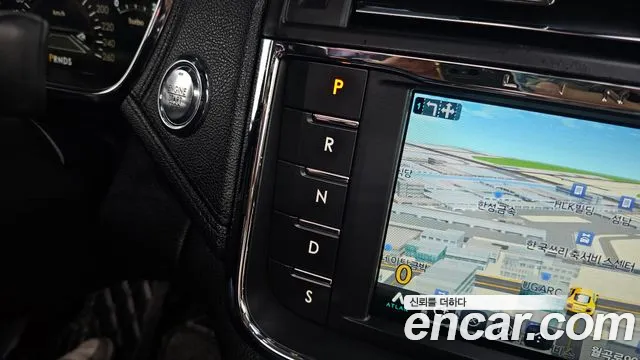 Lincoln Continental 2017 — фото 9