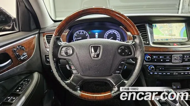 Hyundai Equus 2015 — фото 13