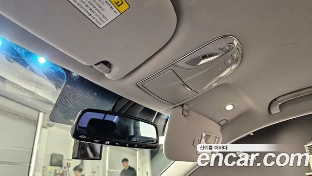 Hyundai Equus 2015 — фото 19