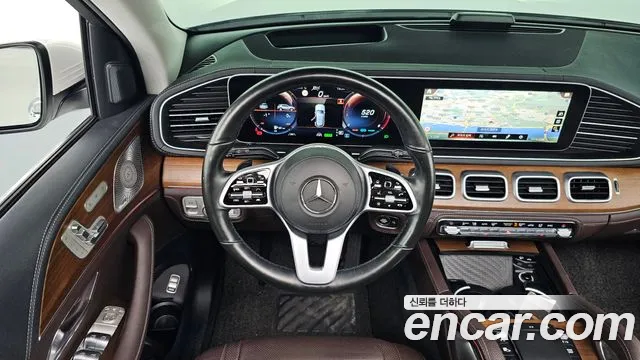 Mercedes-Benz GLE-Class 2021 — фото 13