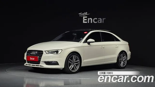 Audi A3 2015 — фото 1