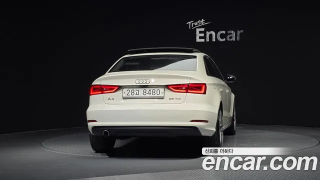 Audi A3 2015 — фото 4