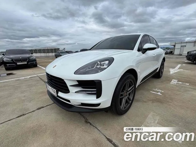 Porsche Macan 2021 — фото 1