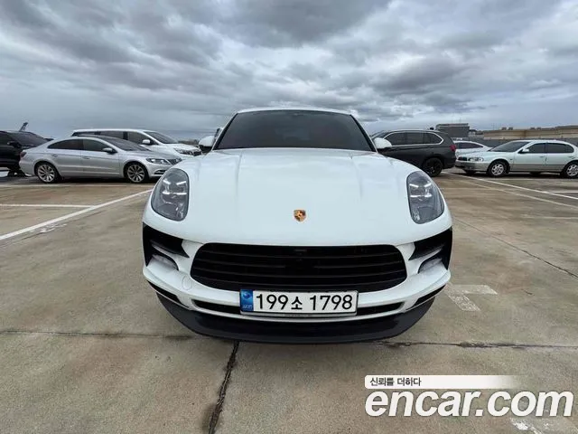 Porsche Macan 2021 — фото 3