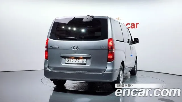 Hyundai Starex 2014 — фото 4