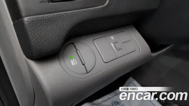 Hyundai Starex 2014 — фото 15