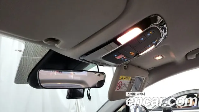 Hyundai Santafe 2022 — фото 14