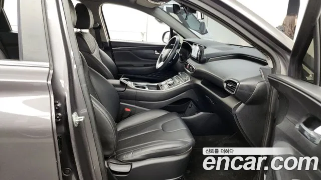 Hyundai Santafe 2022 — фото 15