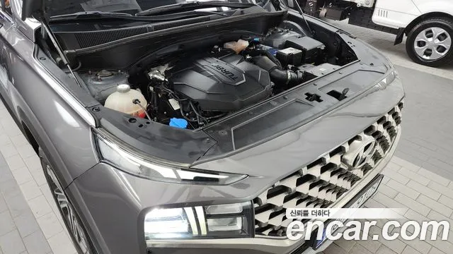 Hyundai Santafe 2022 — фото 20