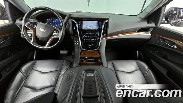 Cadillac Escalade 2017 — фото 7