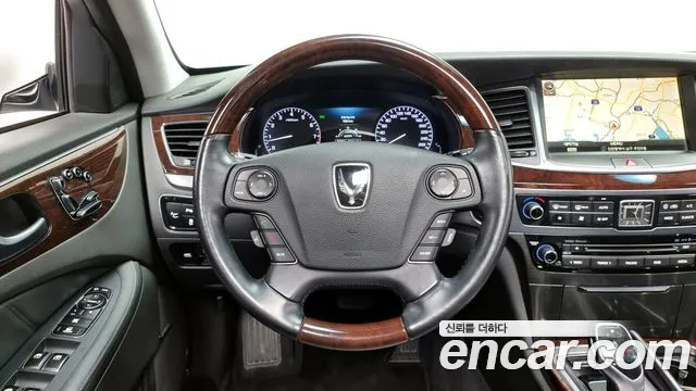 Hyundai Equus 2014 — фото 13
