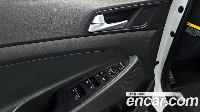 Hyundai Tucson 2016 — фото 19