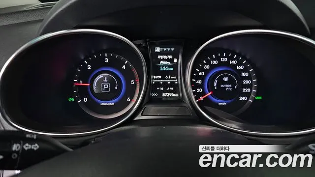 Hyundai Santafe 2015 — фото 8
