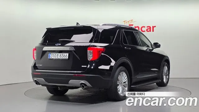 Ford Explorer 2020 — фото 2