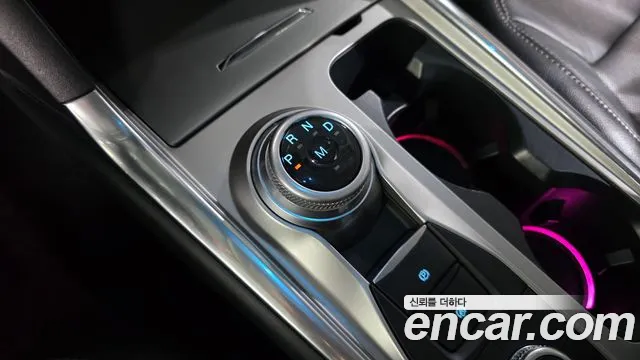 Ford Explorer 2020 — фото 9