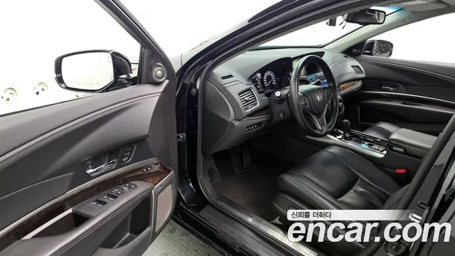 Honda Legend 2016 — фото 10