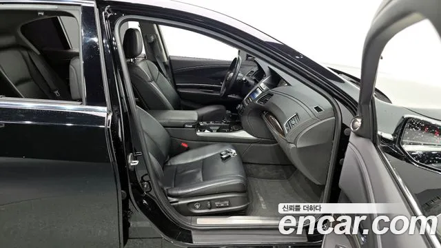Honda Legend 2016 — фото 11