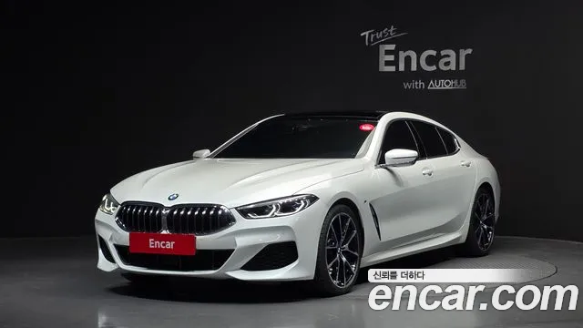 BMW 8-Series 2022 — фото 1
