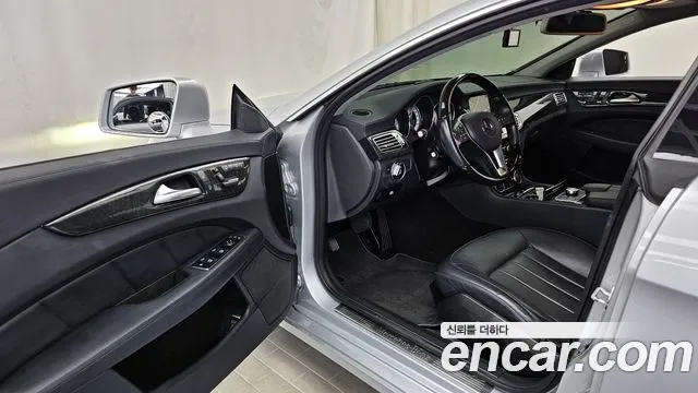 Mercedes-Benz CLS-Class 2014 — фото 10