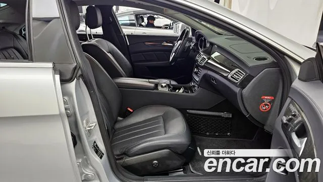 Mercedes-Benz CLS-Class 2014 — фото 11