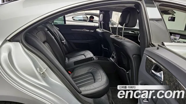Mercedes-Benz CLS-Class 2014 — фото 12