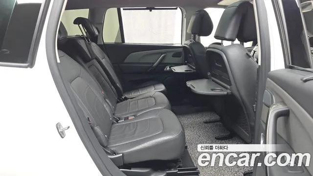 Citroen-DS C4 SpaceTourer 2021 — фото 12