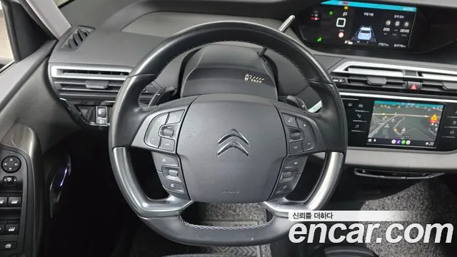 Citroen-DS C4 SpaceTourer 2021 — фото 13