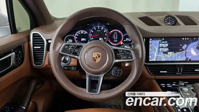 Porsche Cayenne 2020 — фото 13