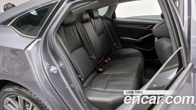 Honda Accord 2021 — фото 12