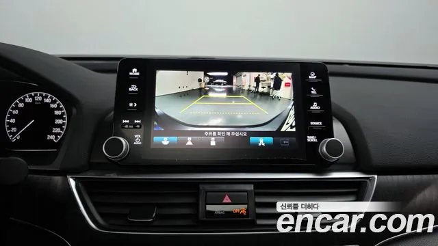 Honda Accord 2021 — фото 14