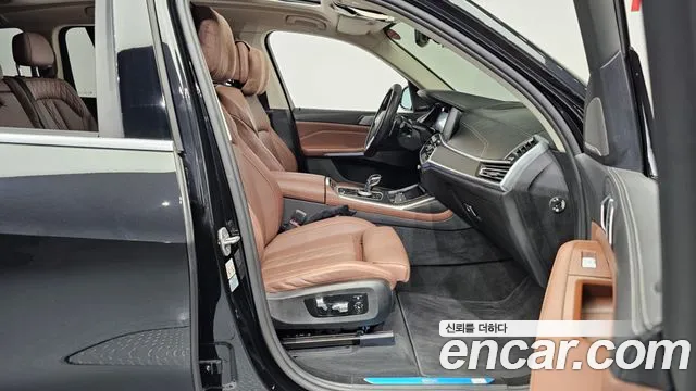 BMW X7 2022 — фото 11