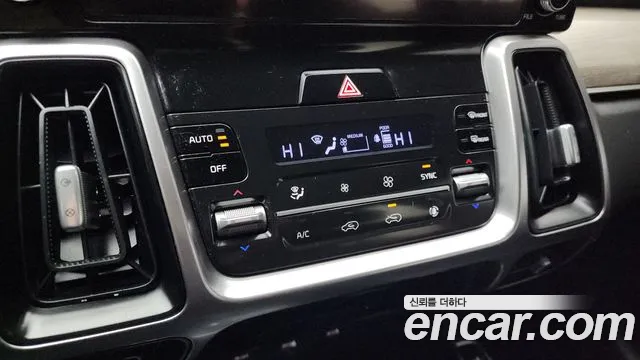 Kia Sorento 2021 — фото 17