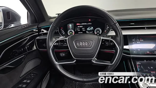 Audi A8 2021 — фото 12