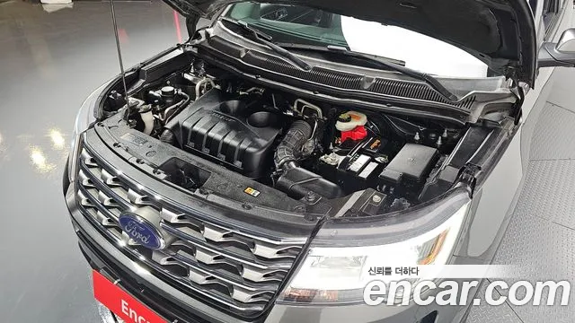 Ford Explorer 2017 — фото 6