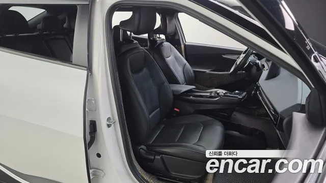 Kia EV6 2022 — фото 12