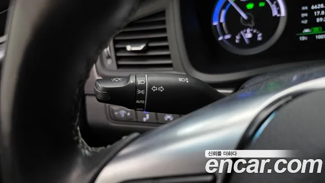 Hyundai Sonata 2019 — фото 16