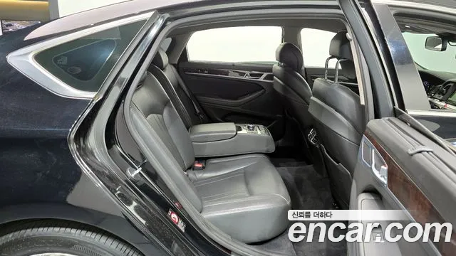 Hyundai Genesis 2015 — фото 12