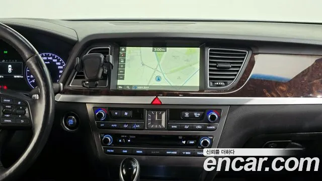 Hyundai Genesis 2015 — фото 14